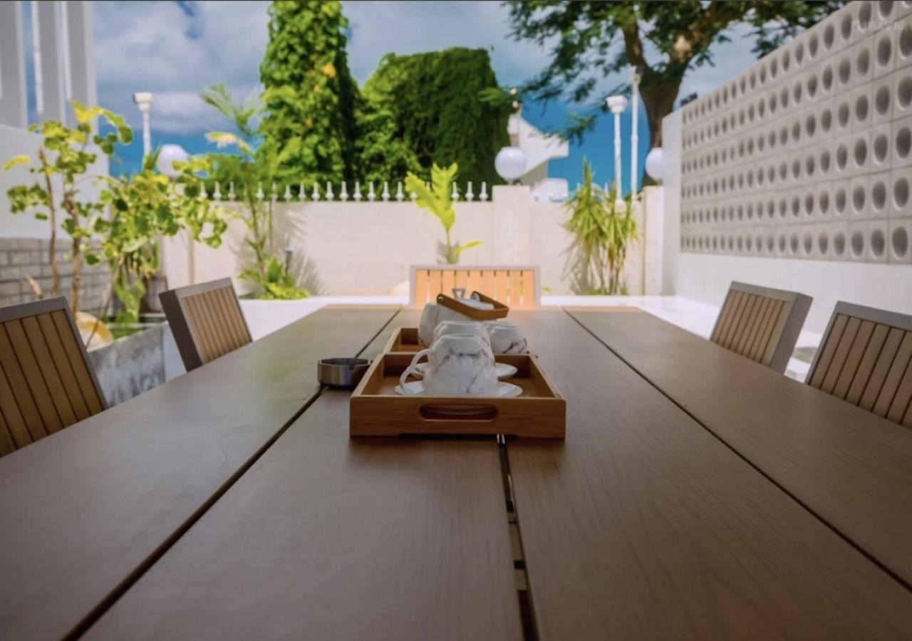 Discovery Saipan Hotel غارابان المظهر الخارجي الصورة